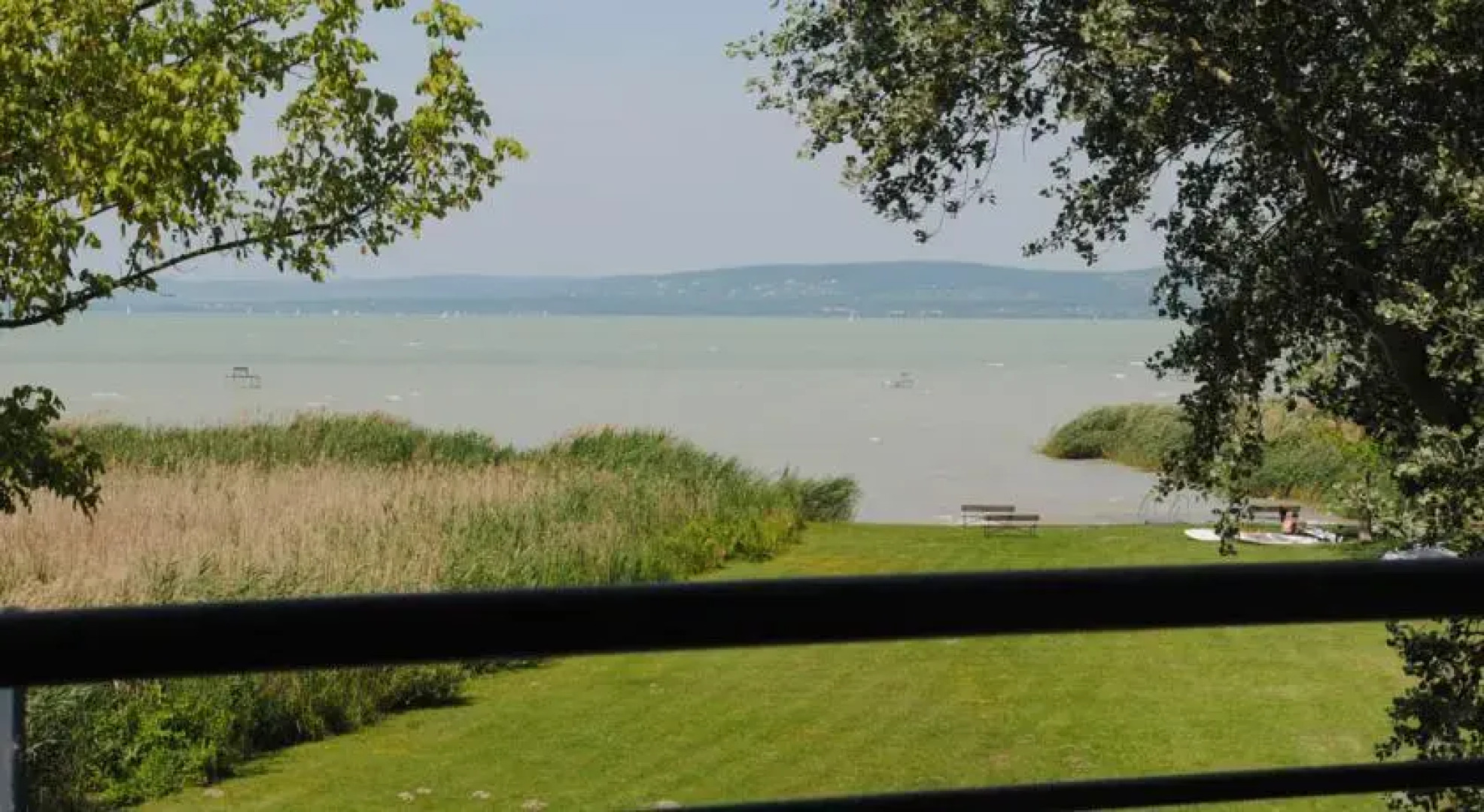 Balaton Apartmanház