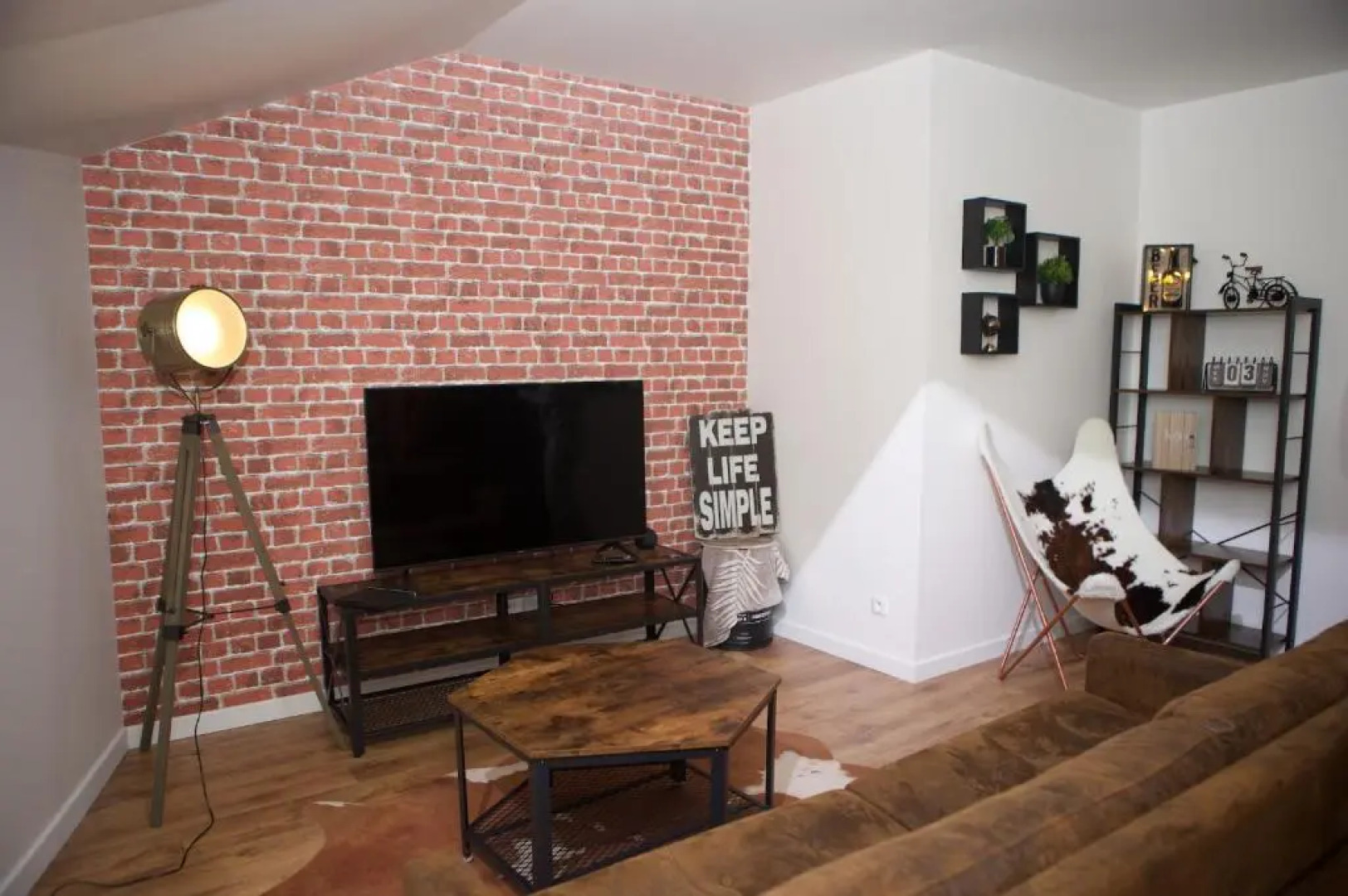 BEAU T3 STYLE INDUSTRIEL N20 ORLY PARIS WIFI Underground Industry