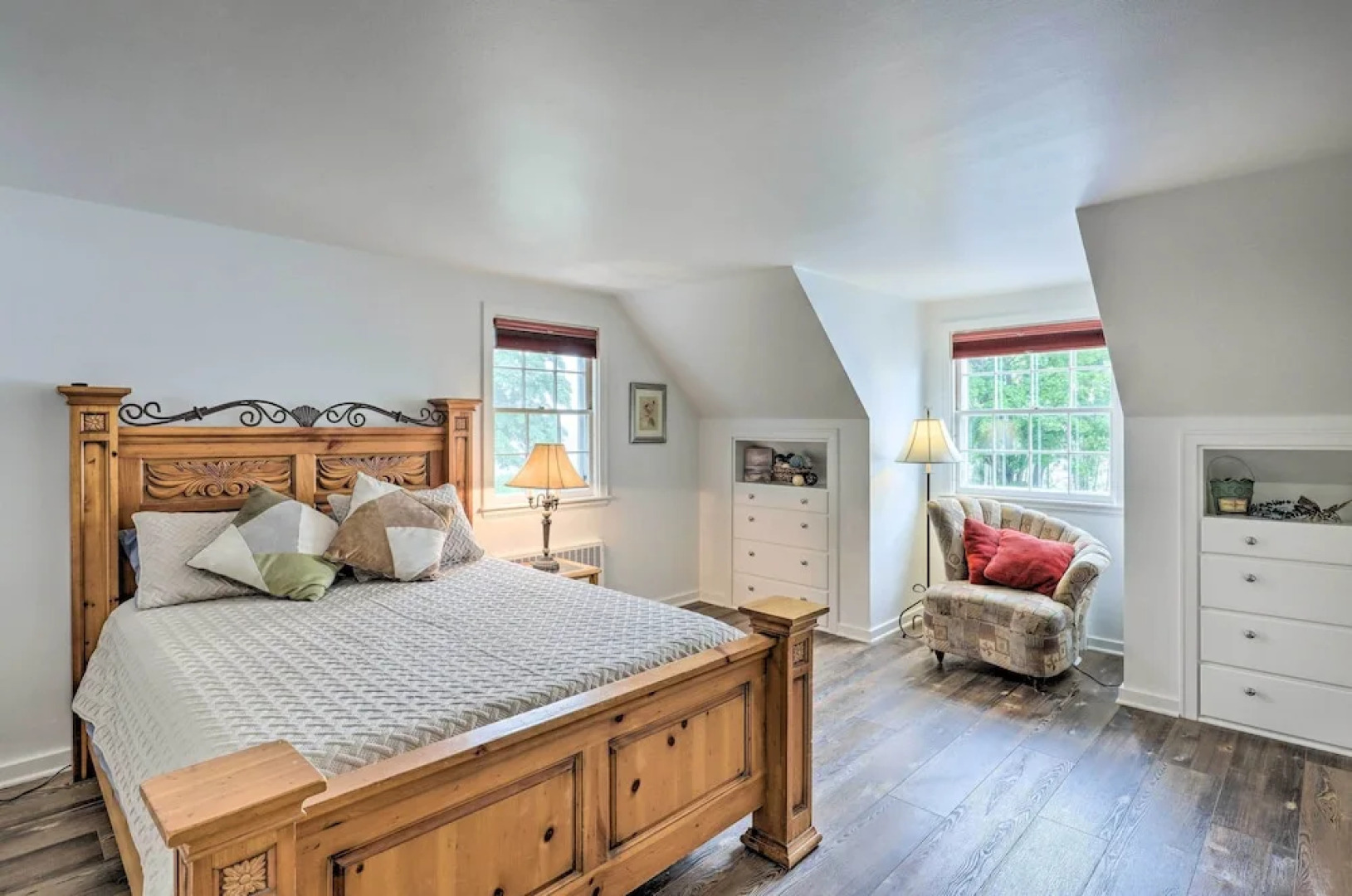 Sheboygan Home w/ Views of Lake & Lighthouse!