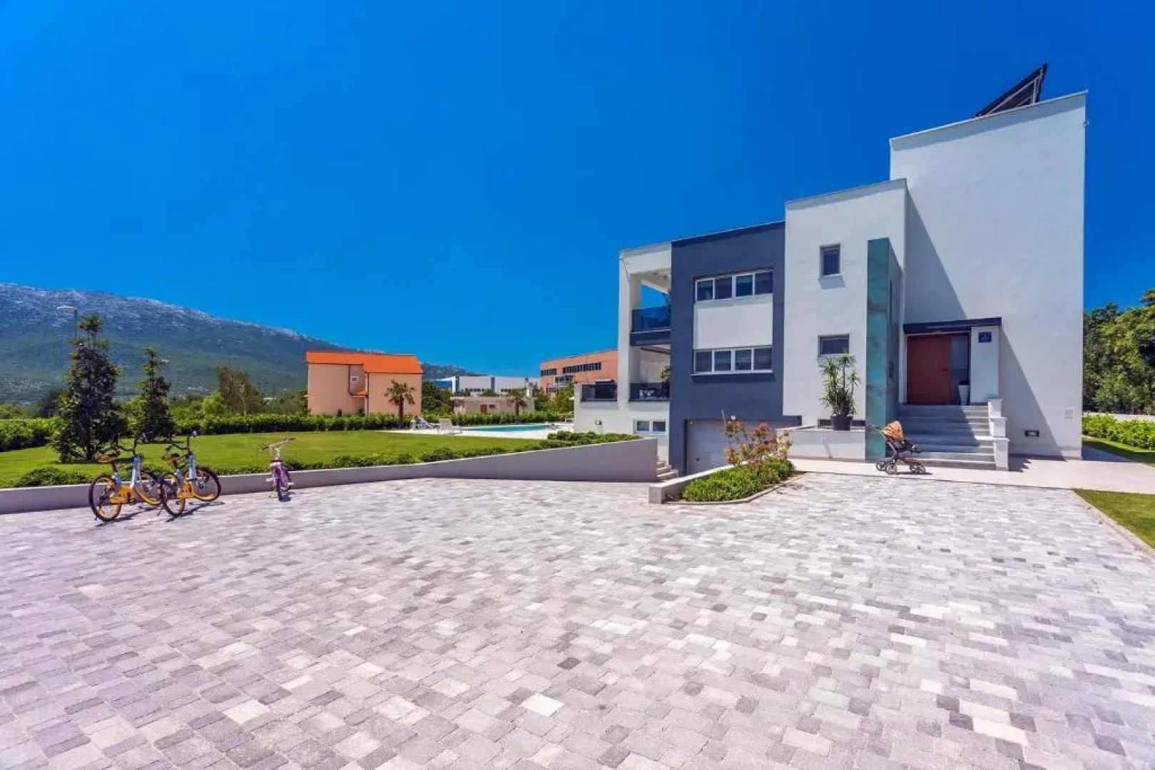 Villa Marijeta exclusive 5 star villa with 50sqm private pool, 6 bedrooms and playroom