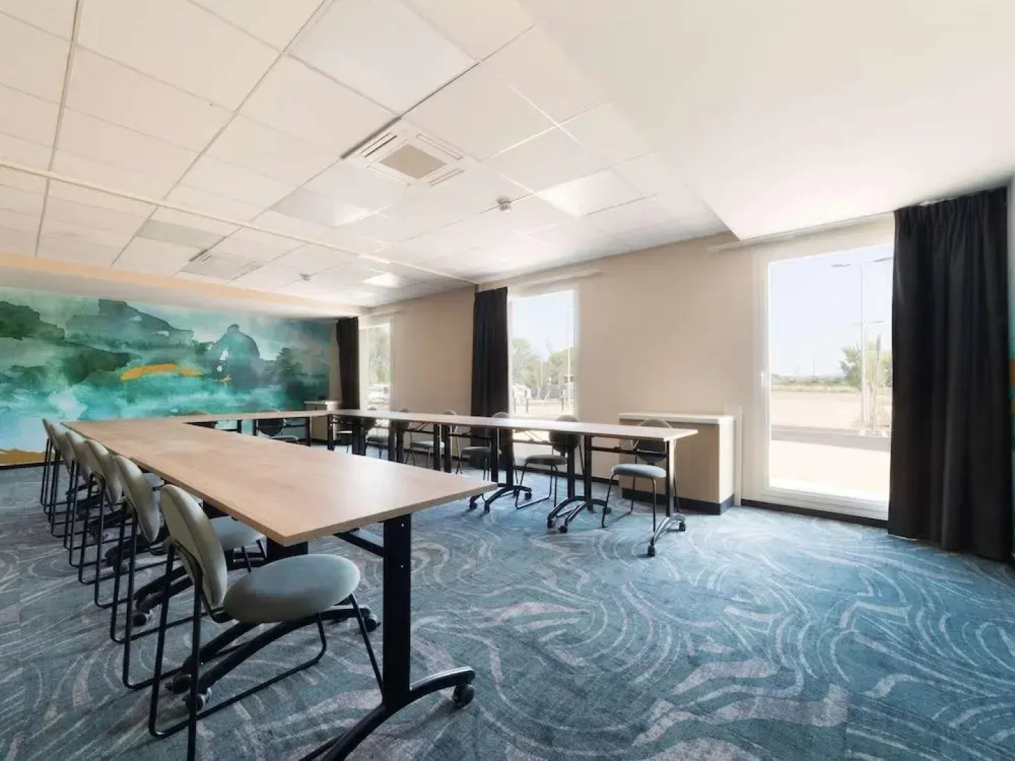 Ibis Styles Miramas - Provence