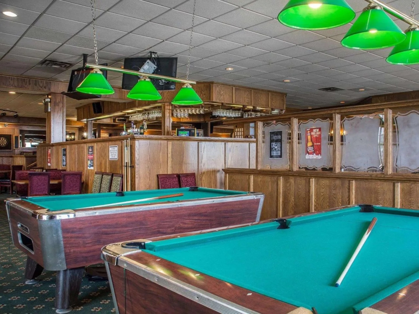 Quality Hotel & Suites