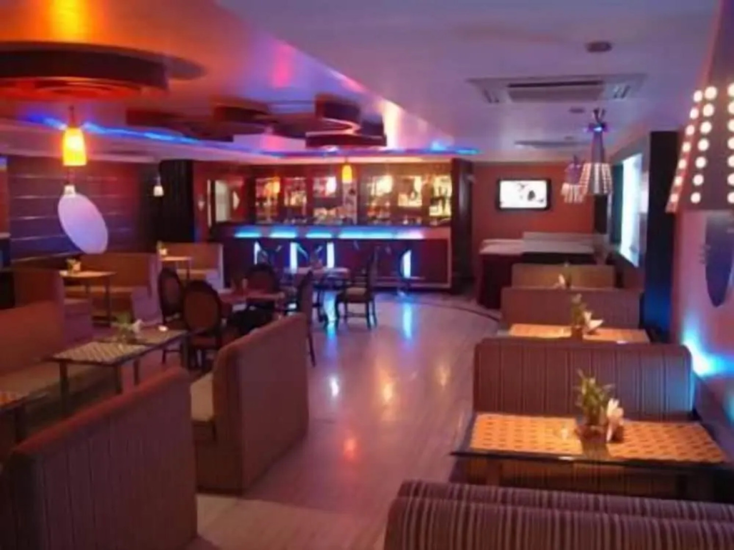 ADB Rooms Hotel Surabhi International,Varanasi