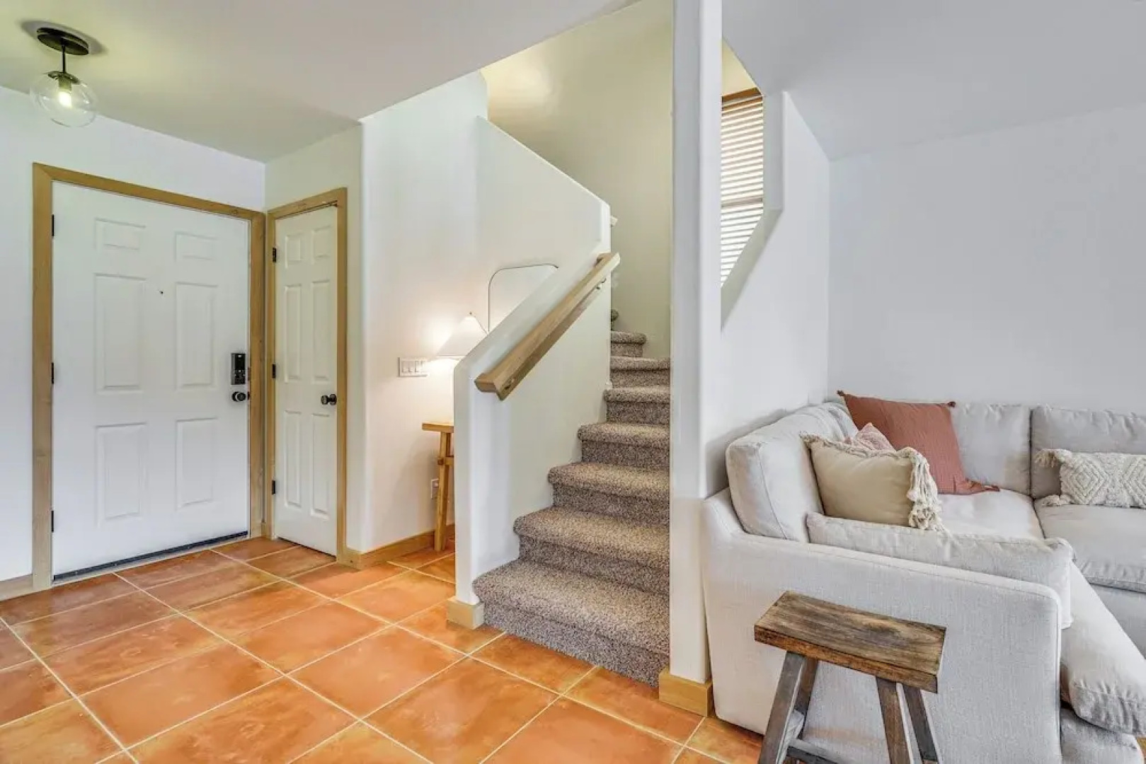 Gorgeous Green Valley Home: Patio & Private Pool!