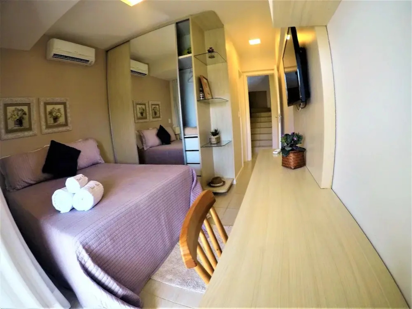 Duplex with Hot Tub near Beach by DM Apartments.