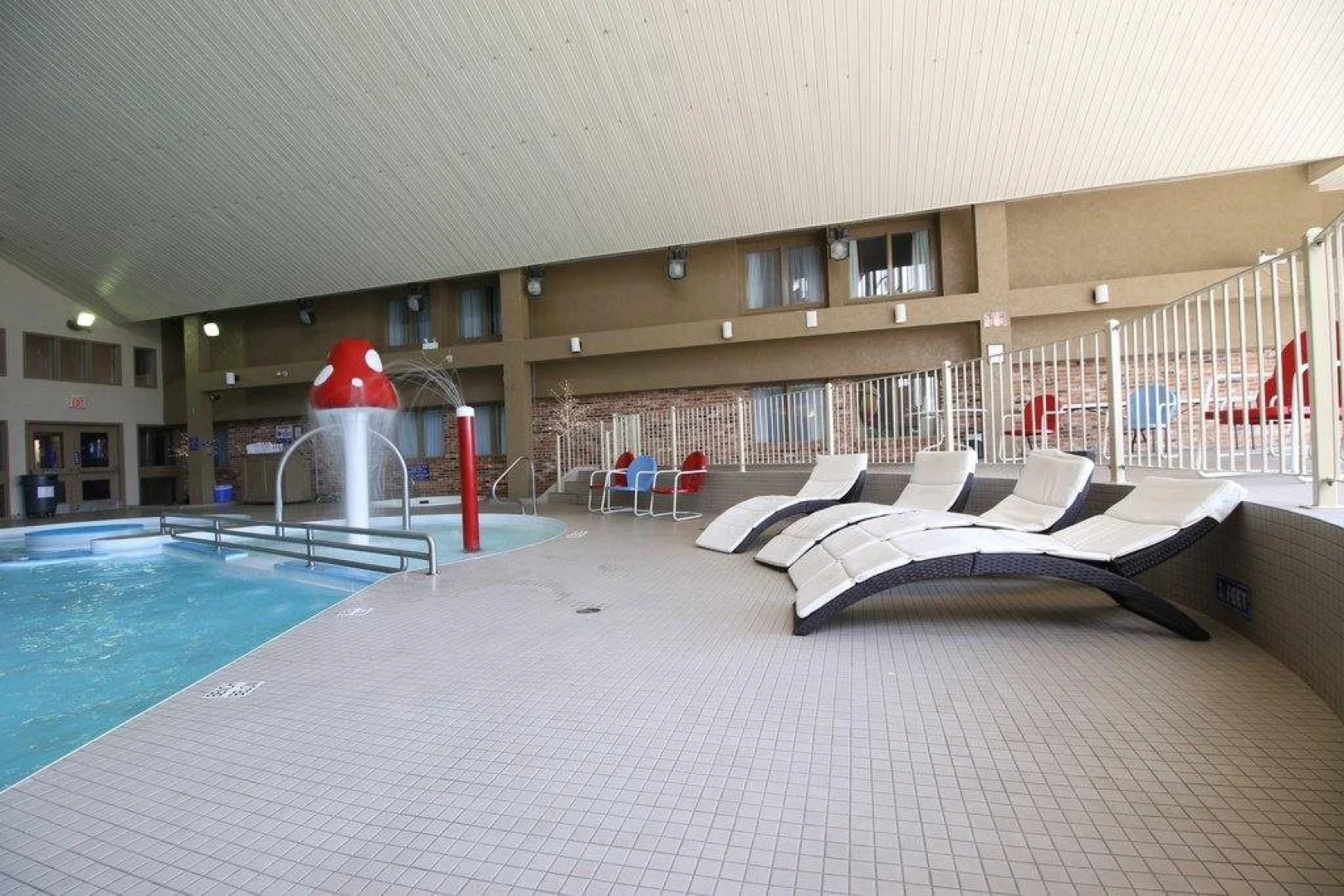 Medicine Hat Inn & Suites