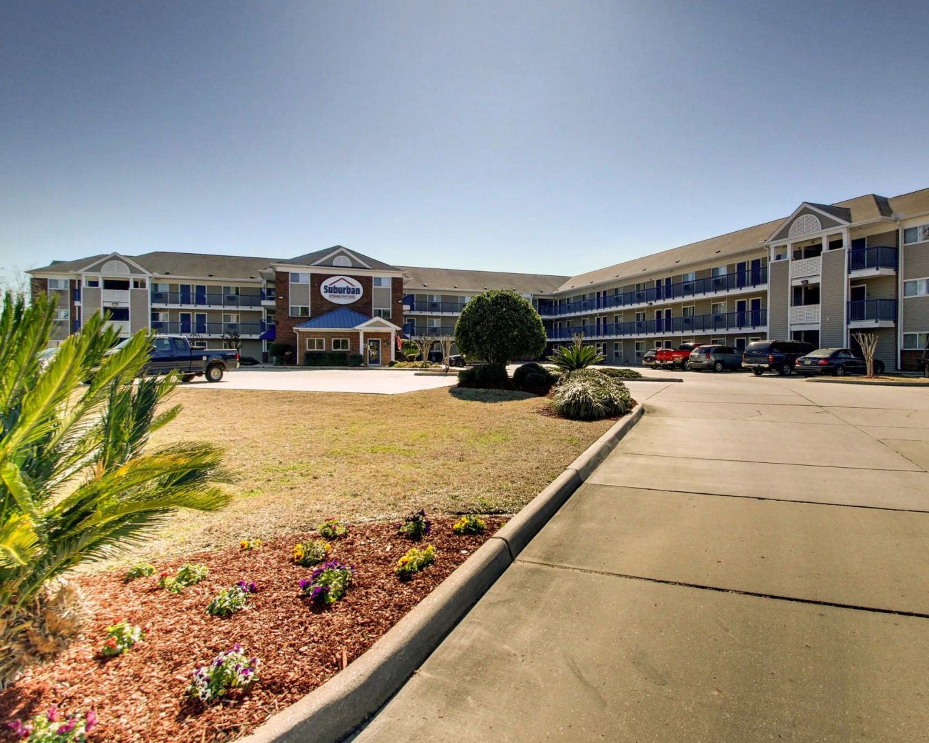 Suburban Studios Biloxi North Area