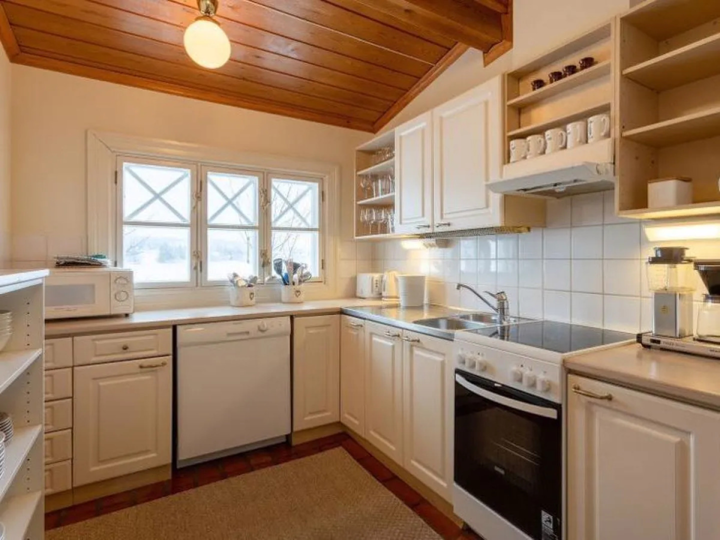 Holiday Home Peltosirkku