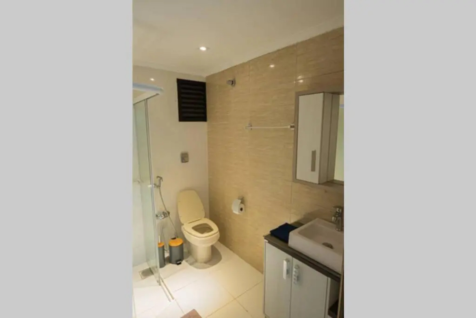 Apartamento cómodo y bien localizado en CDE