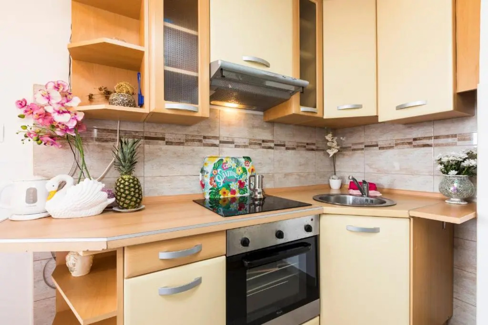 Apartments and rooms Roberto B.