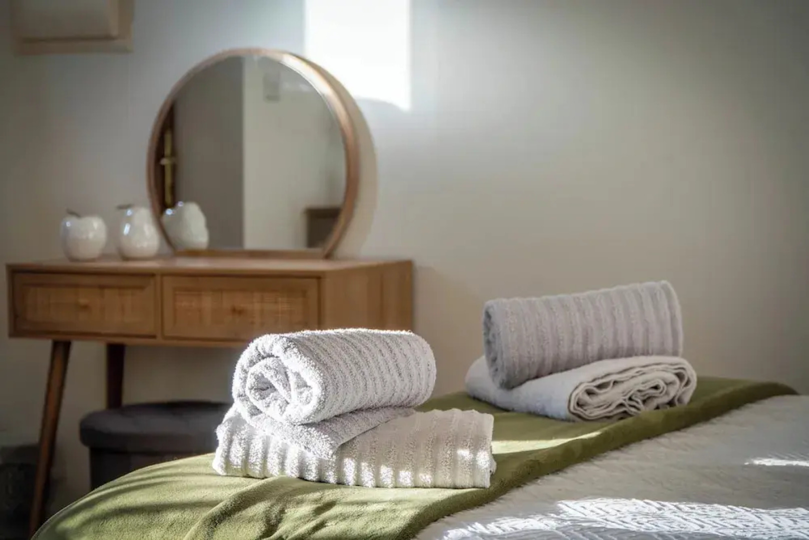 The Beacon - 3 Bed - Ludchurch