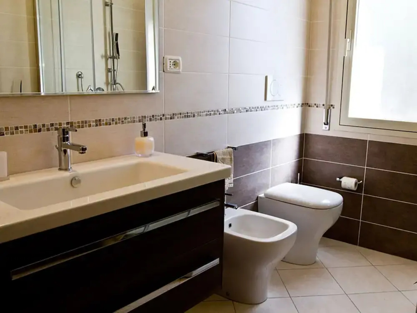 Quiet and Relaxing, Surrounded by Greenery a few Kilometers From the sea