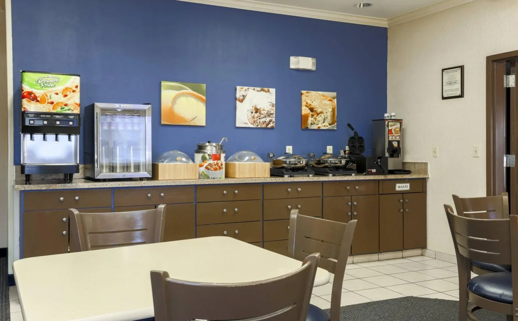 Fairfield Inn by Marriott Tracy