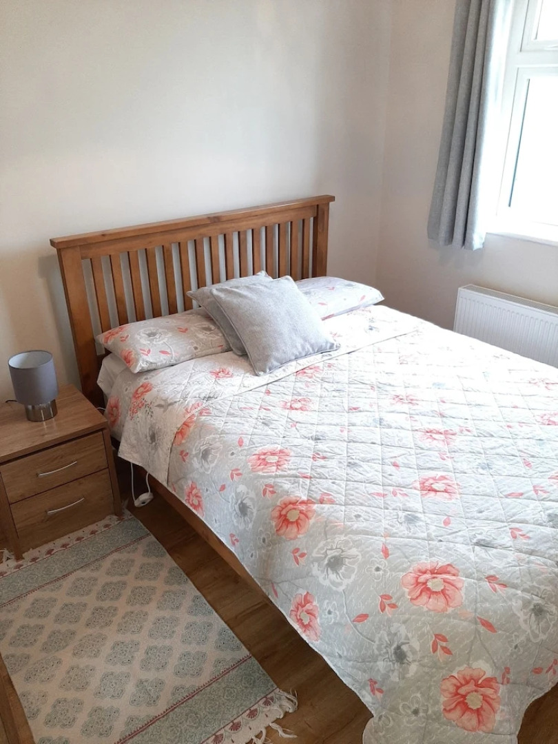 Beautiful Country Cottage Sleeps 3