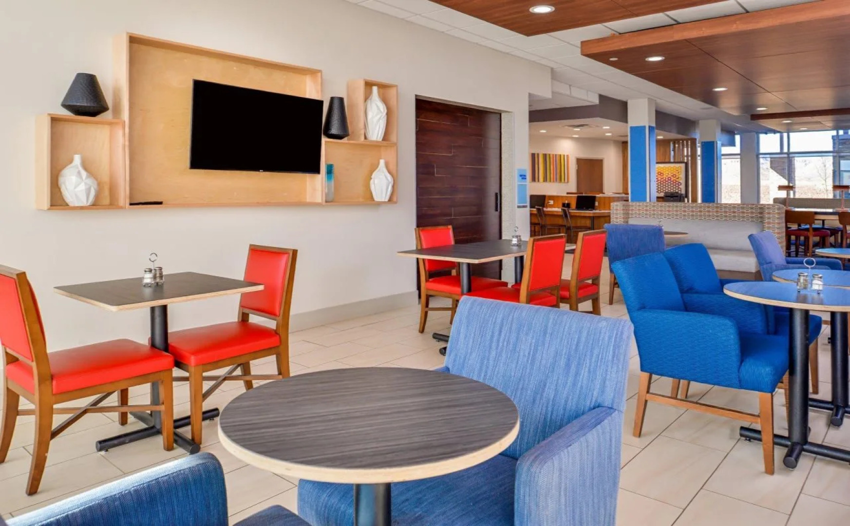 Holiday Inn Express & Suites Van Horn by IHG