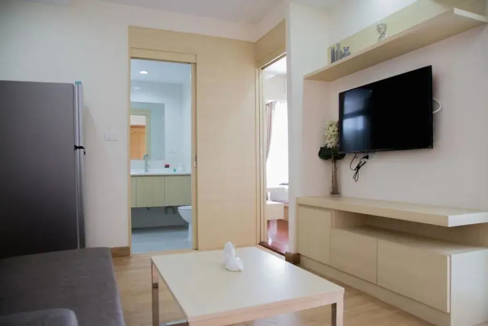 V Condo Chaengwattana