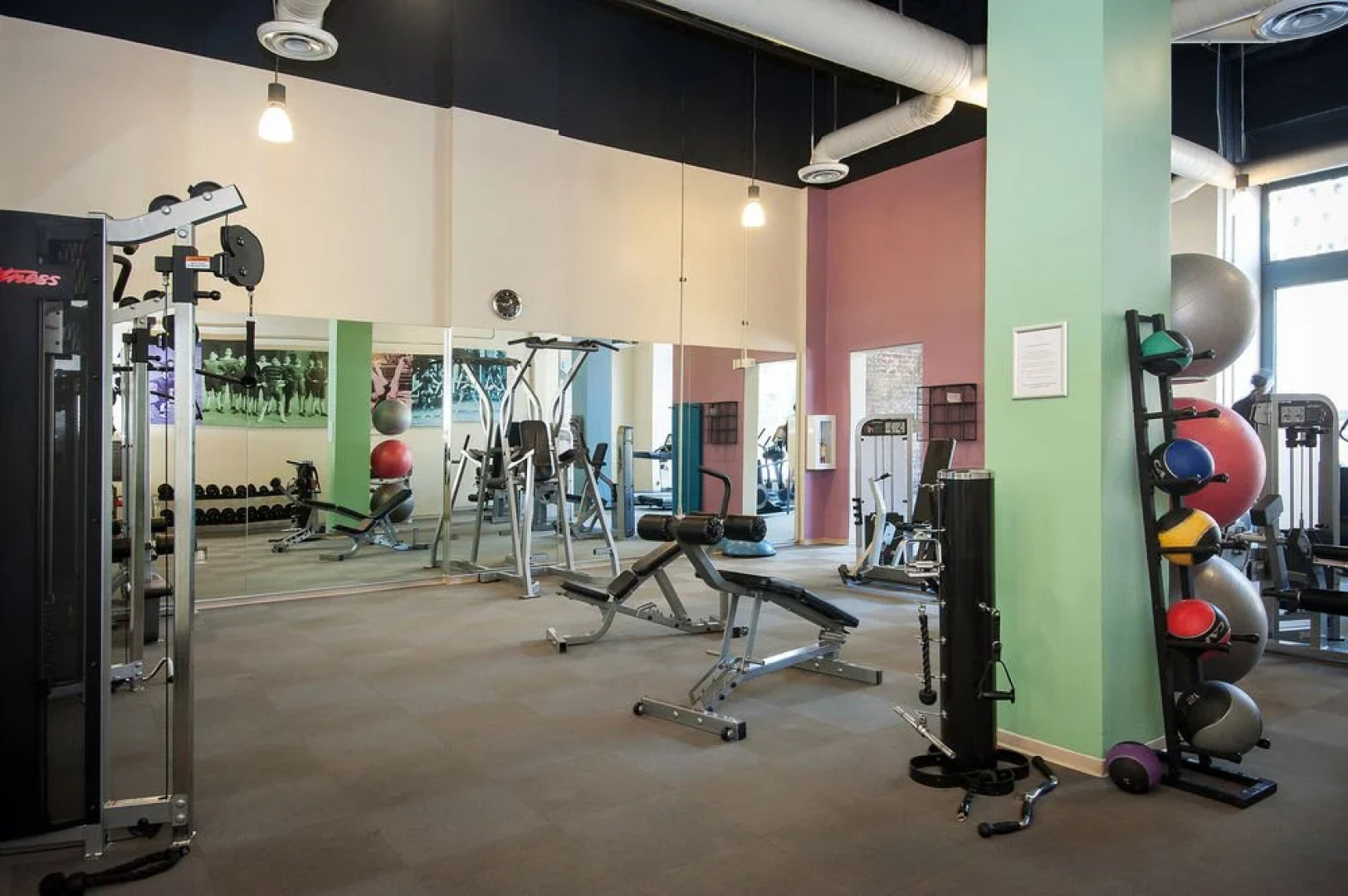 Sunshine Suites At 417