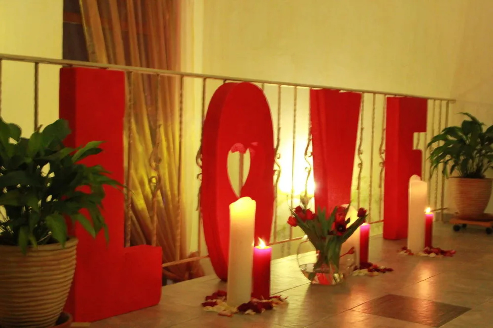 Seasons SPA Boutique Hotel