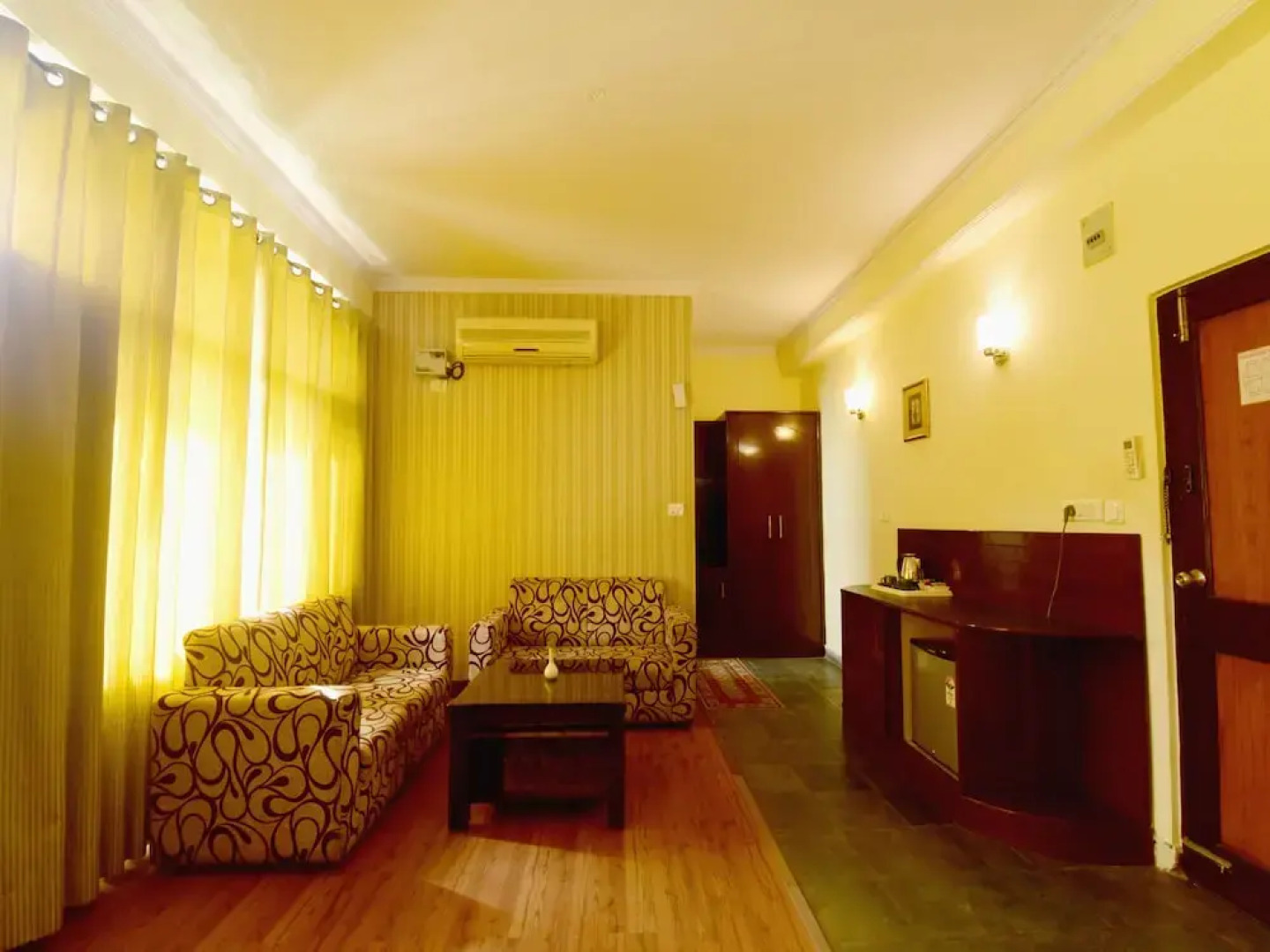 OYO 29117 Hot Spring