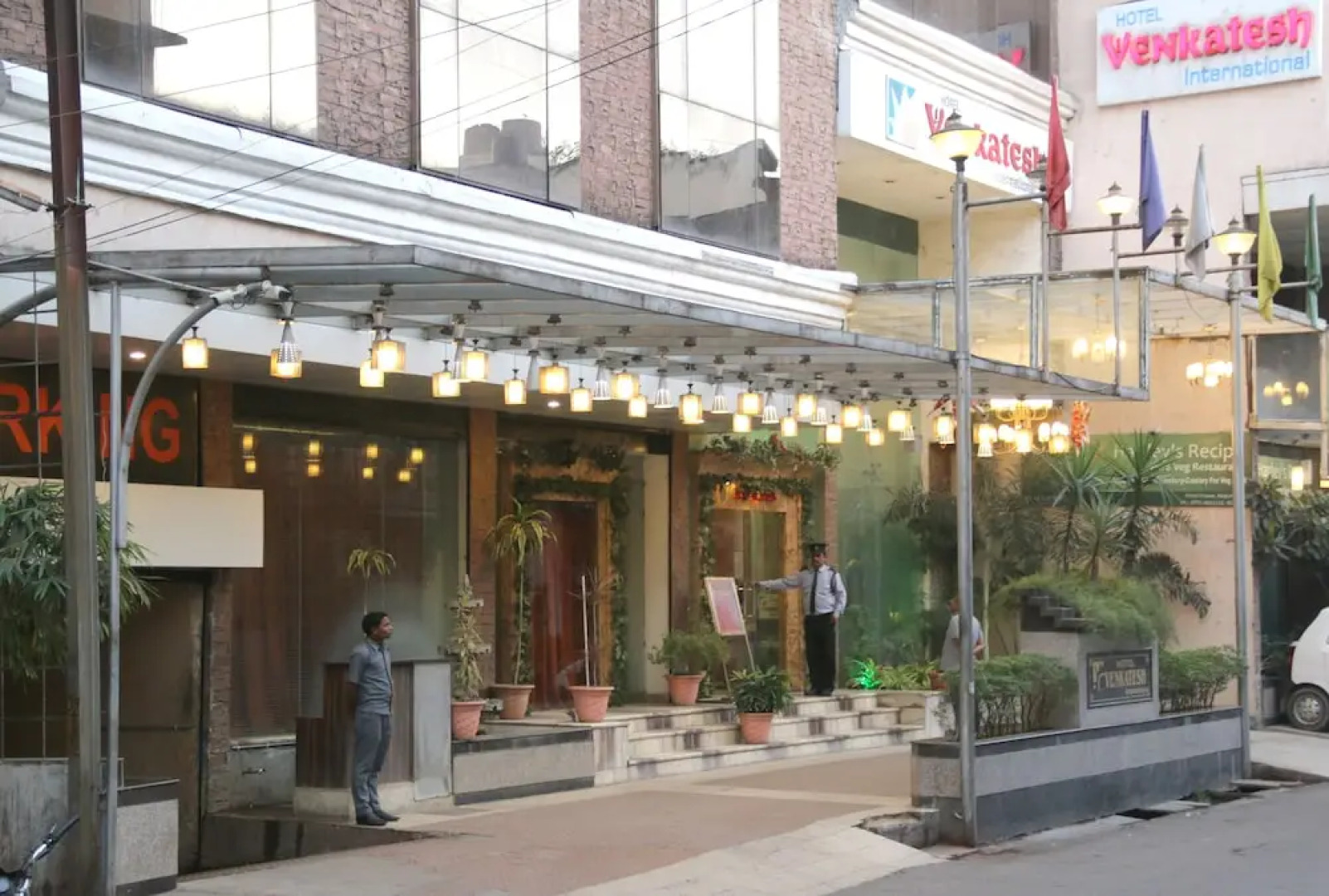 Hotel Venkatesh International