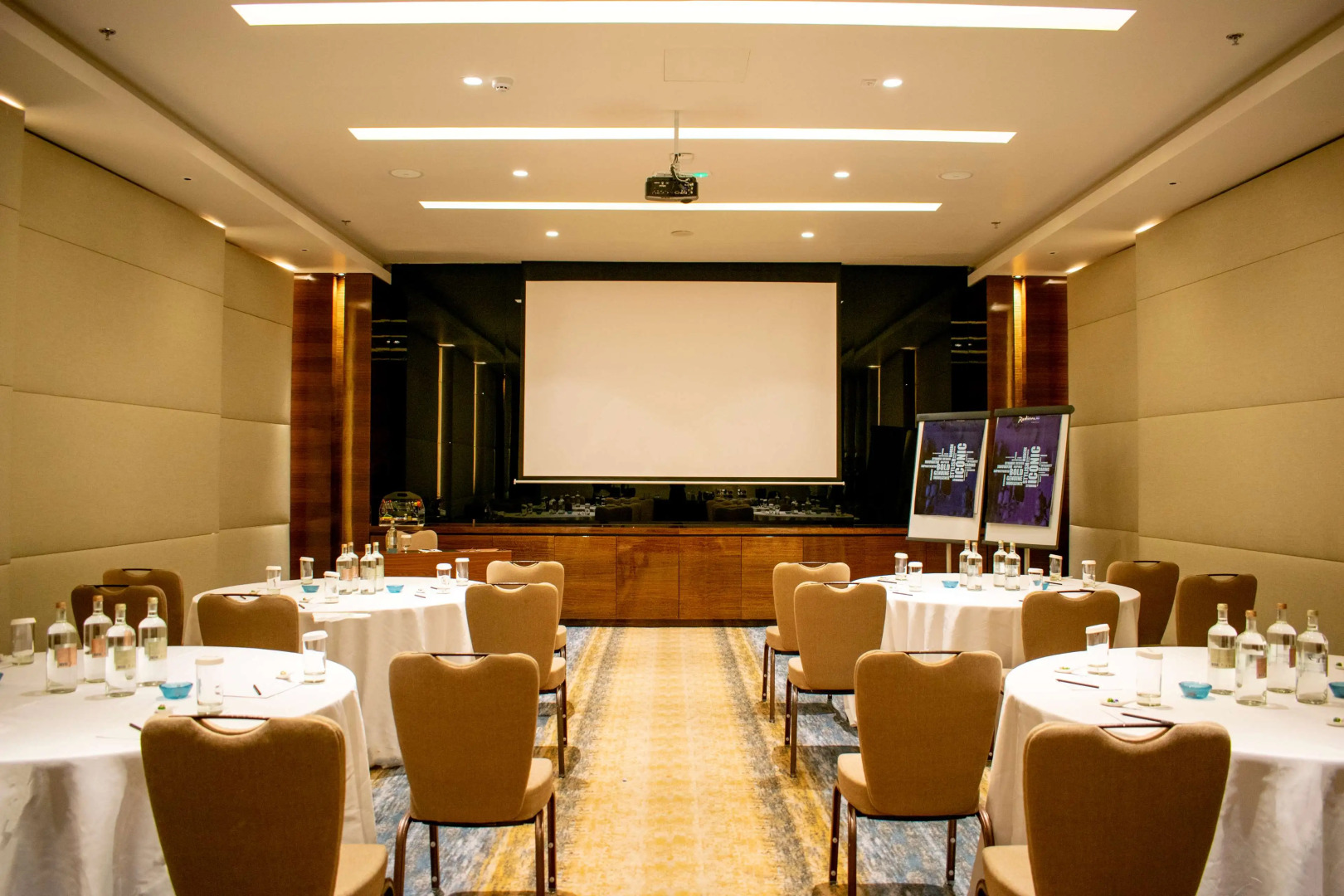 Radisson Blu Hotel, Ajman