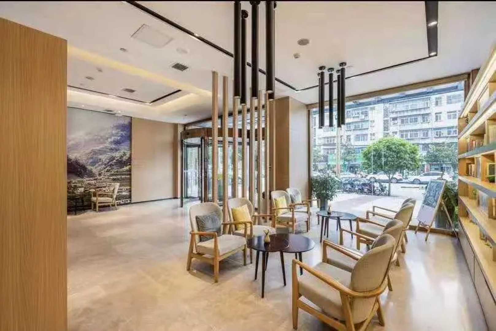 Atour Hotel Hanzhong High-Speed Railway Station