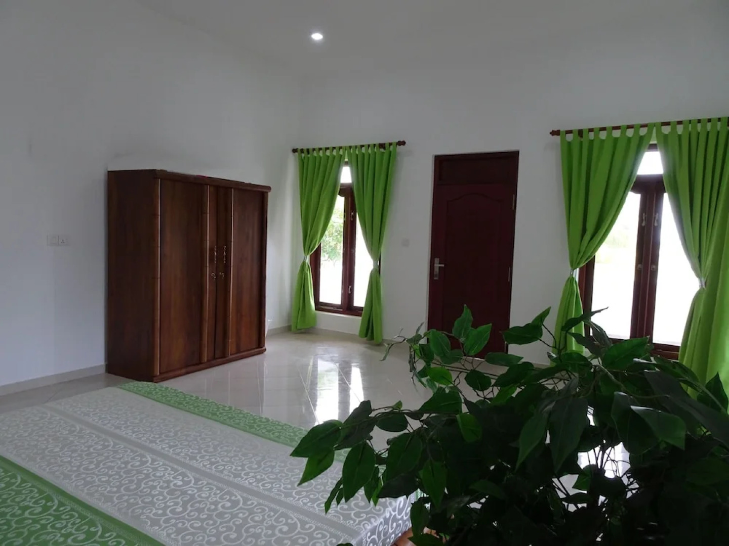 Moragalla Beach Home Guesthouse (Newly opened hotel)