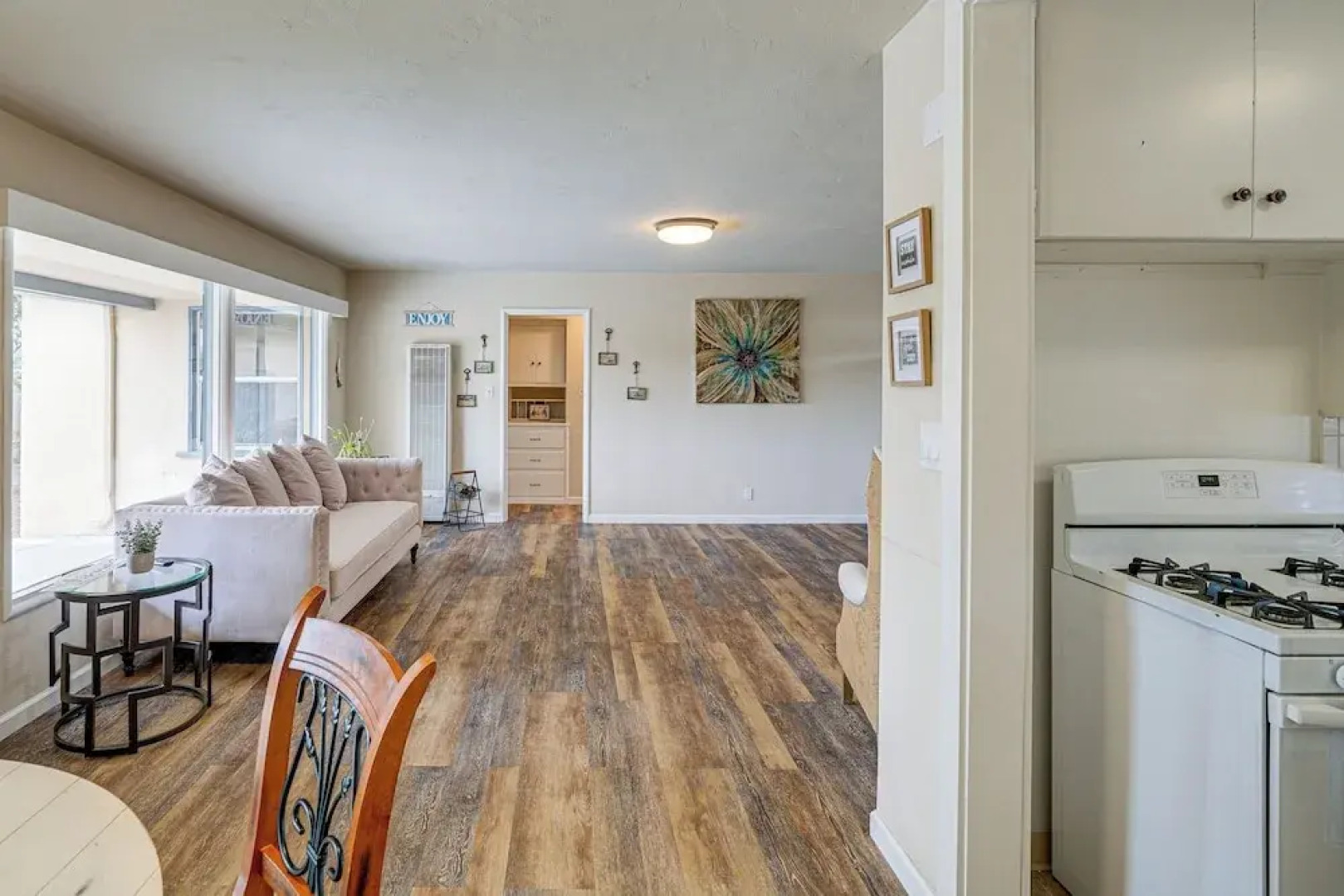 Peaceful Del Rey Oaks Retreat: 2 Mi to Beaches!