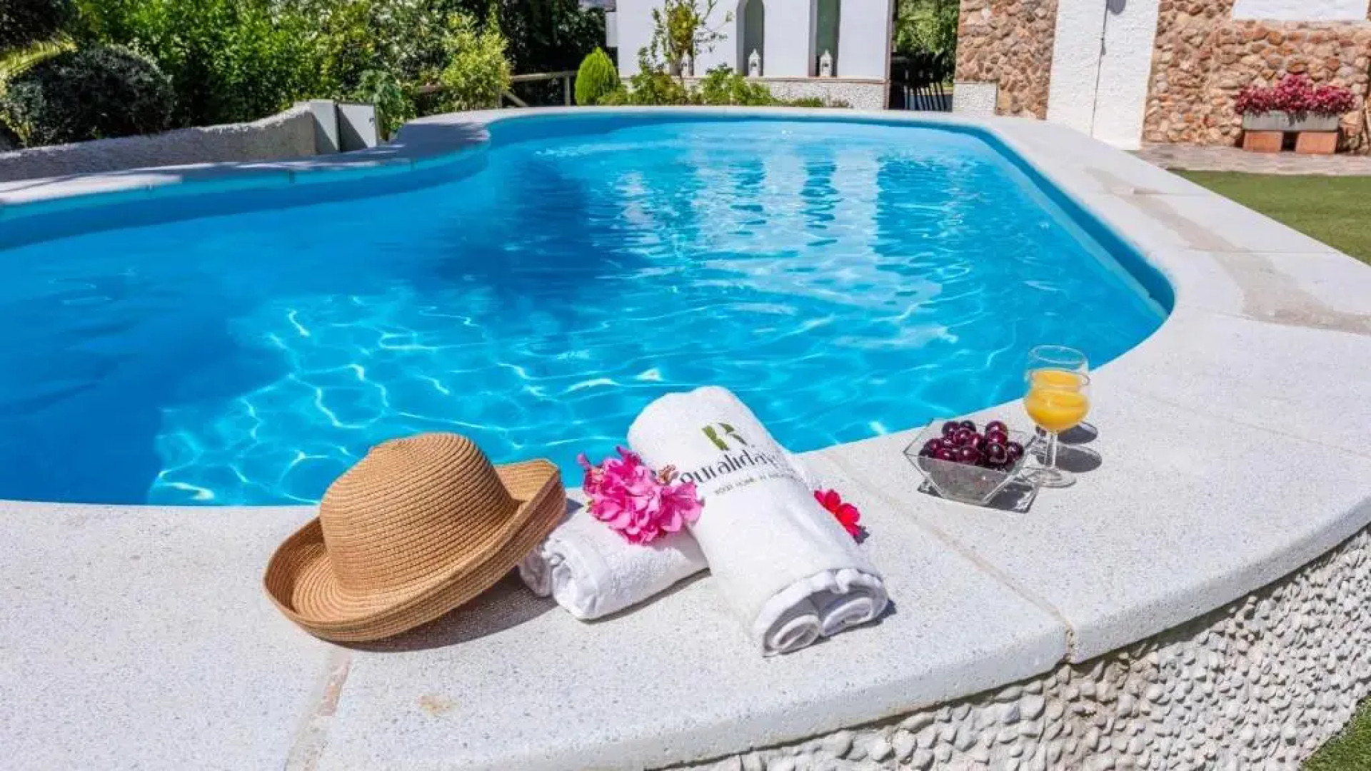 Villa Gran Solano Colmenar by Ruralidays