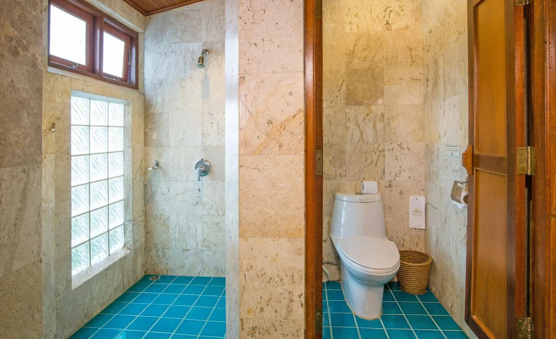 Sunrise Tropical Resort