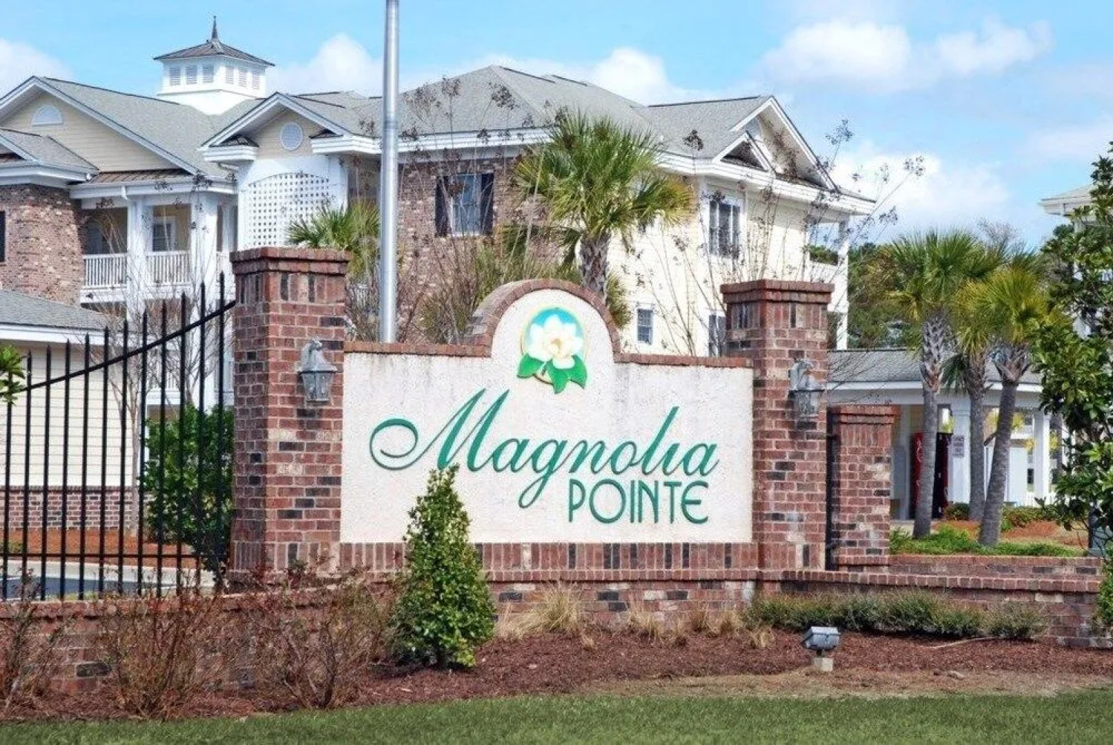 Magnolia Pointe 101 4847 3 Br home by RedAwning