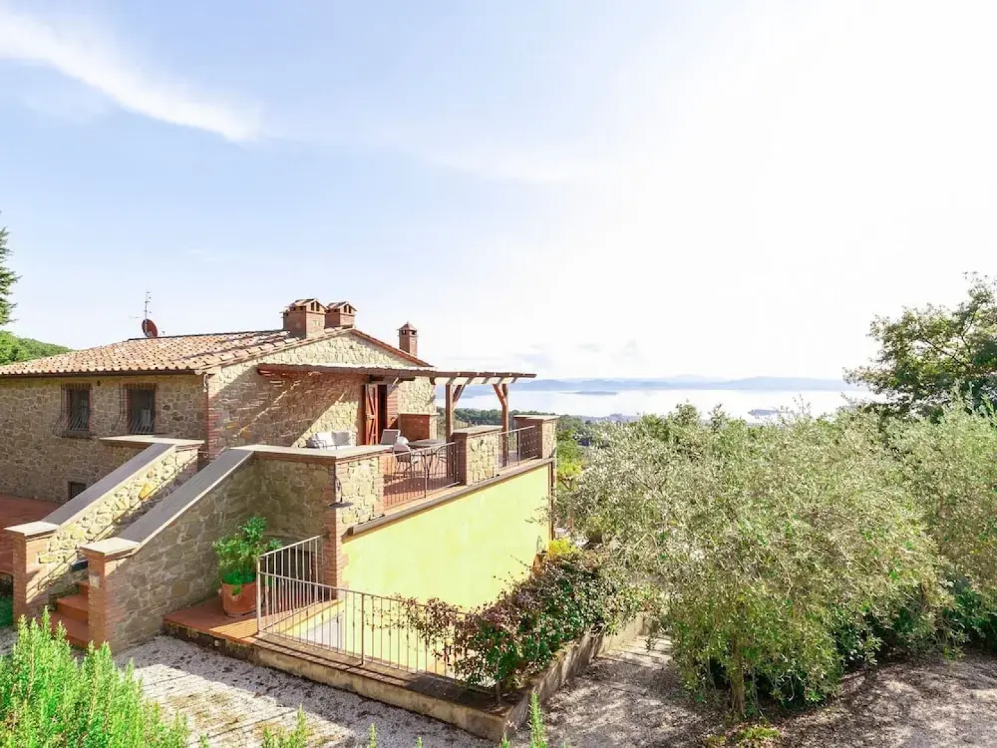 Villa in Lisciano Niccone With Pool & Nature