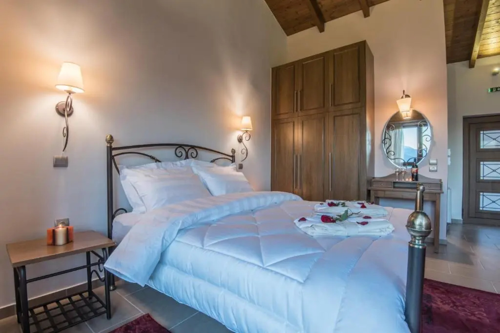 The View Village - Villas Suites & Spa