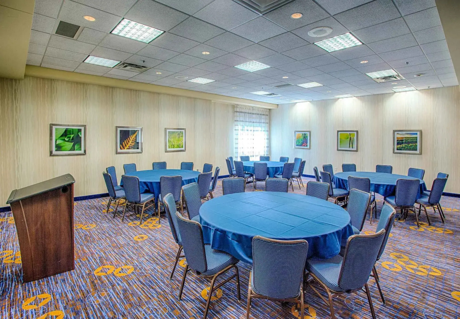 Courtyard by Marriott Fargo Moorhead, MN