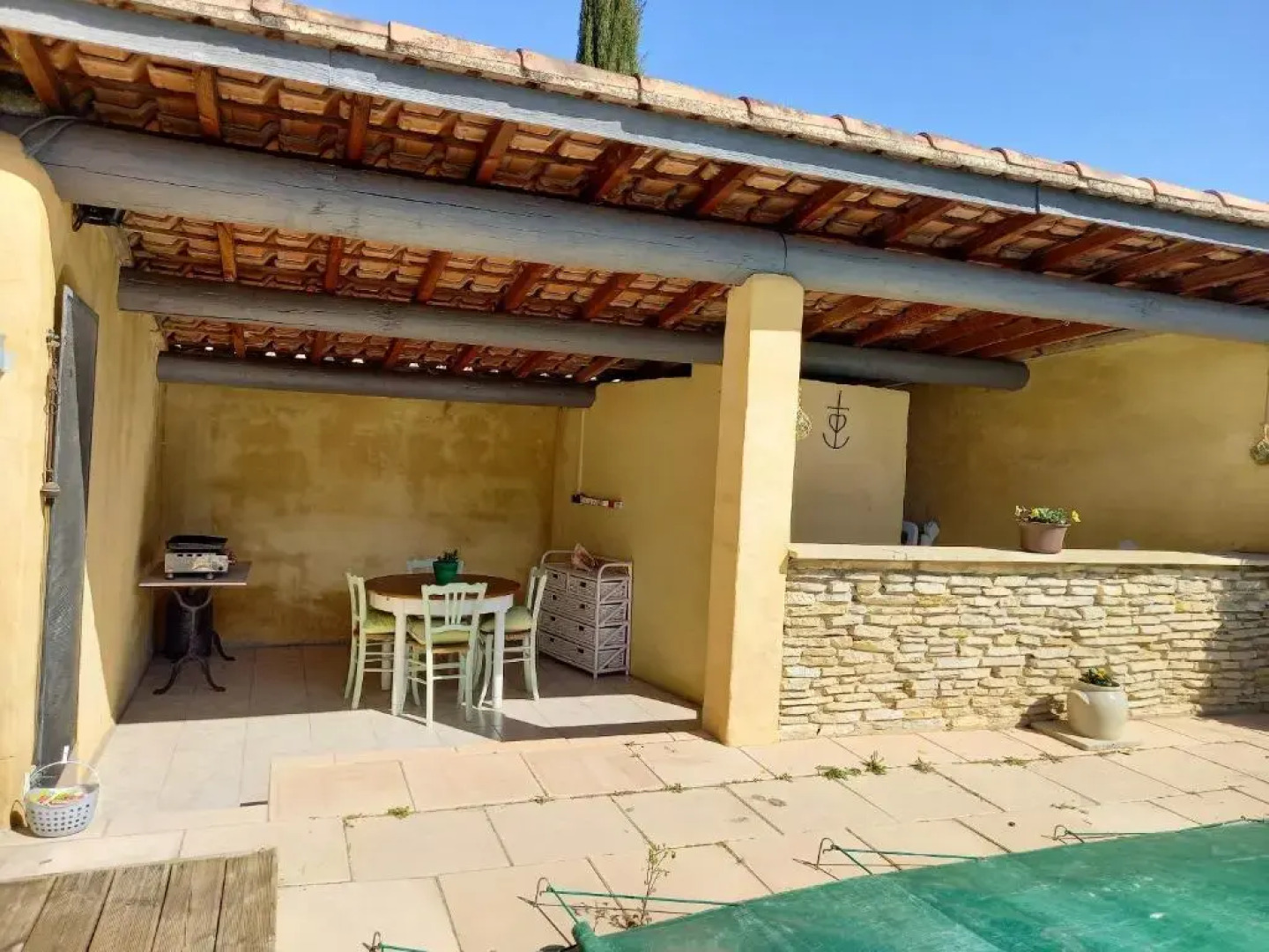 Maison de 3 chambres avec piscine privee jardin clos et wifi a Caromb