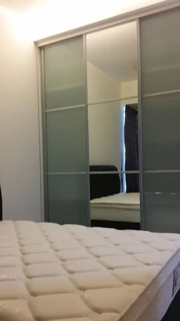 Univ 360 Cozy Apartment with Pool View