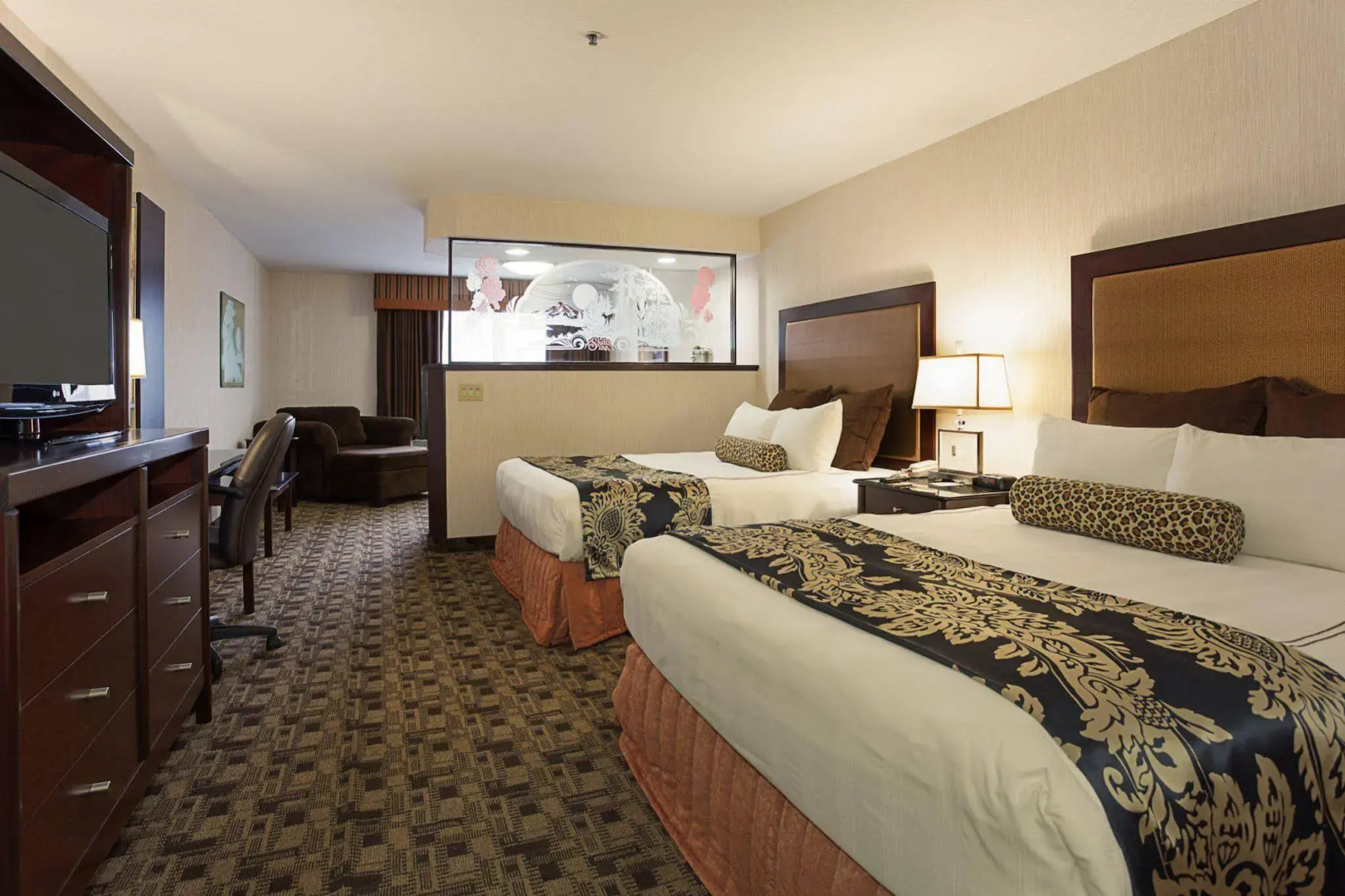 Sojourn Suites Portland Airport