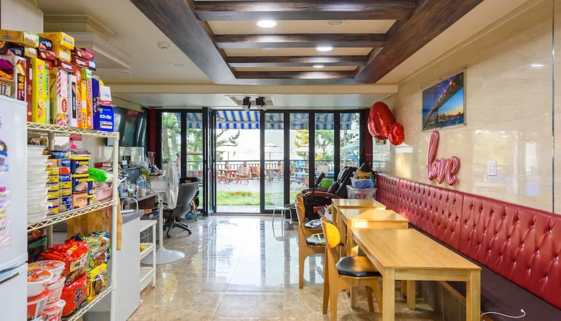 Tongyeong Honey Spa Pension