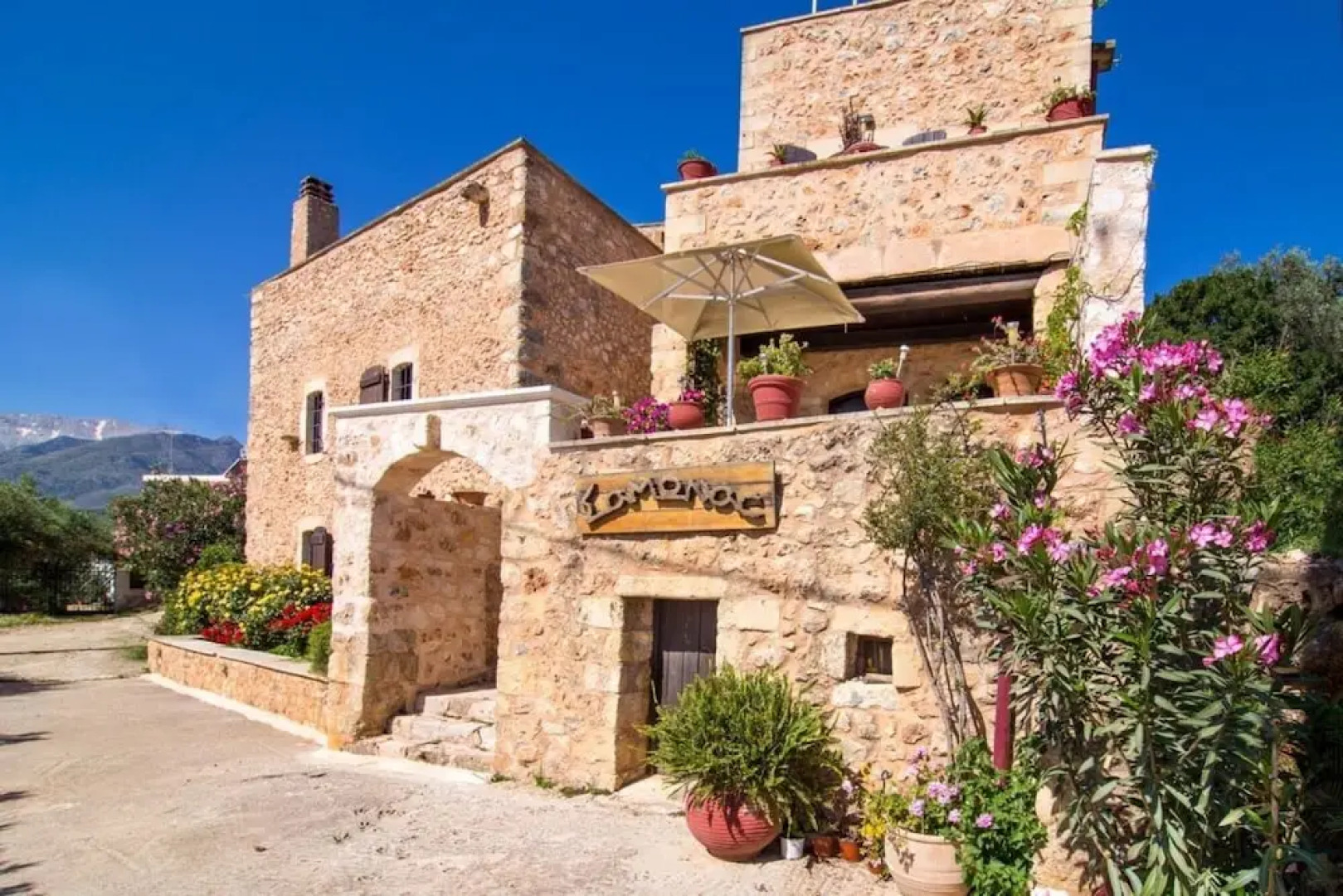 Samonas Traditional Villas Blue Villa Mantzourana - 55m Maisonette