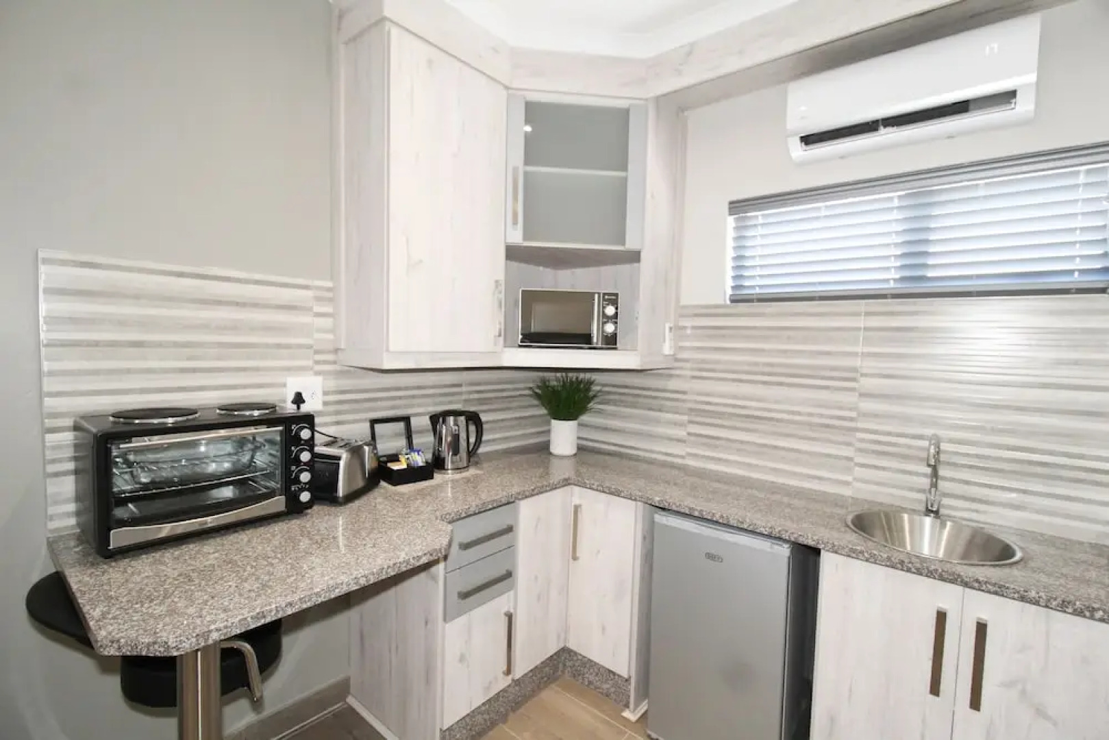 De Stroom Guest Lodge