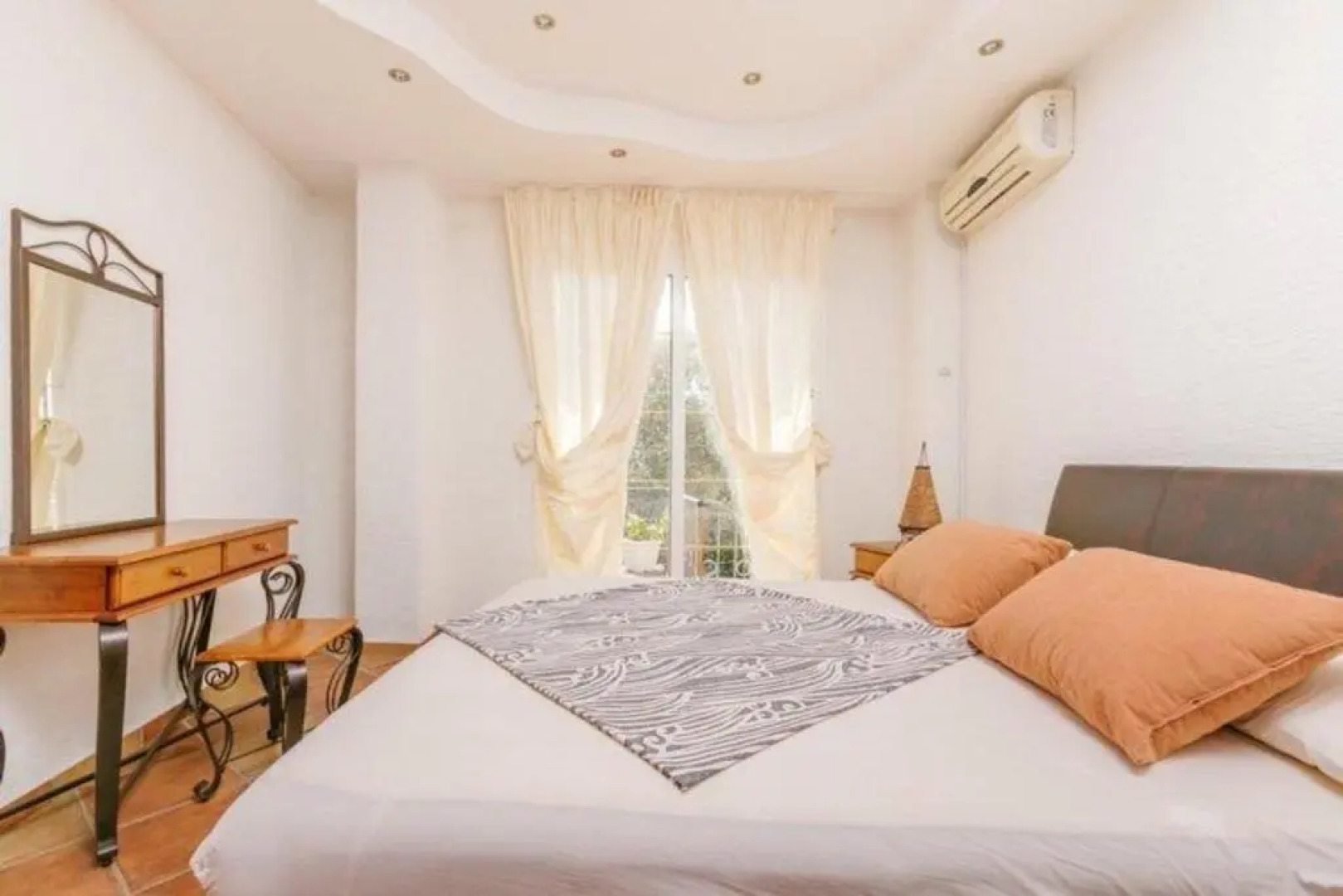 Monte Perla Residence