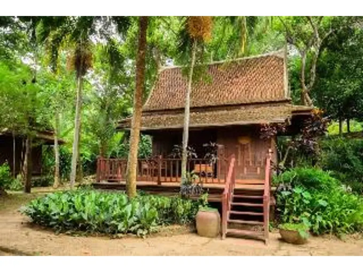 Petchvarin Resort and Spa