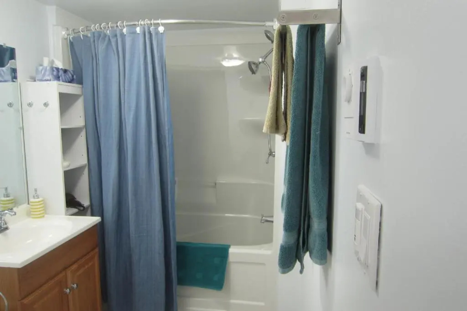 Twin Birch Suites and Cottages