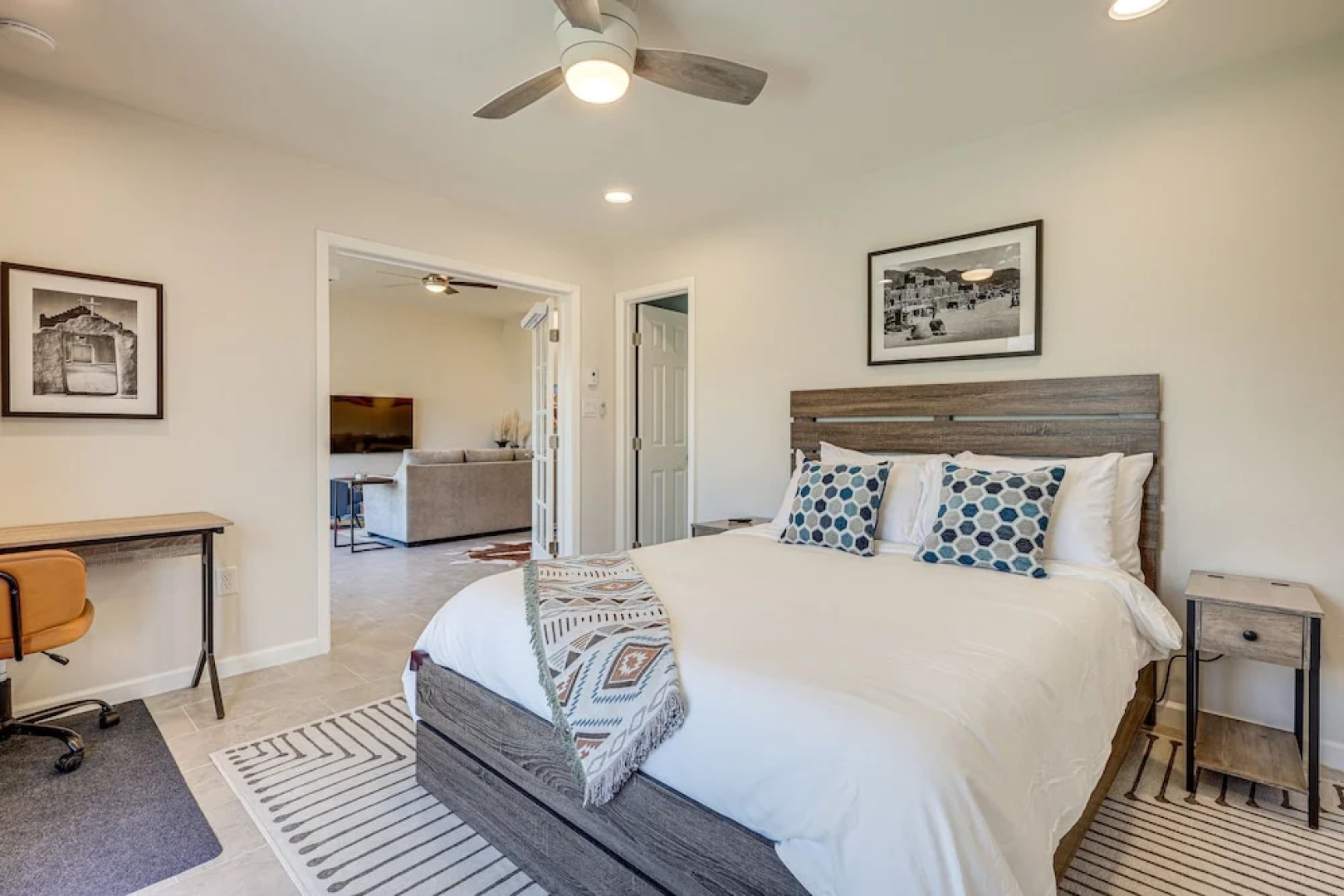 Taos Home w/ Private Hot Tub, Sauna & Gas Grill!