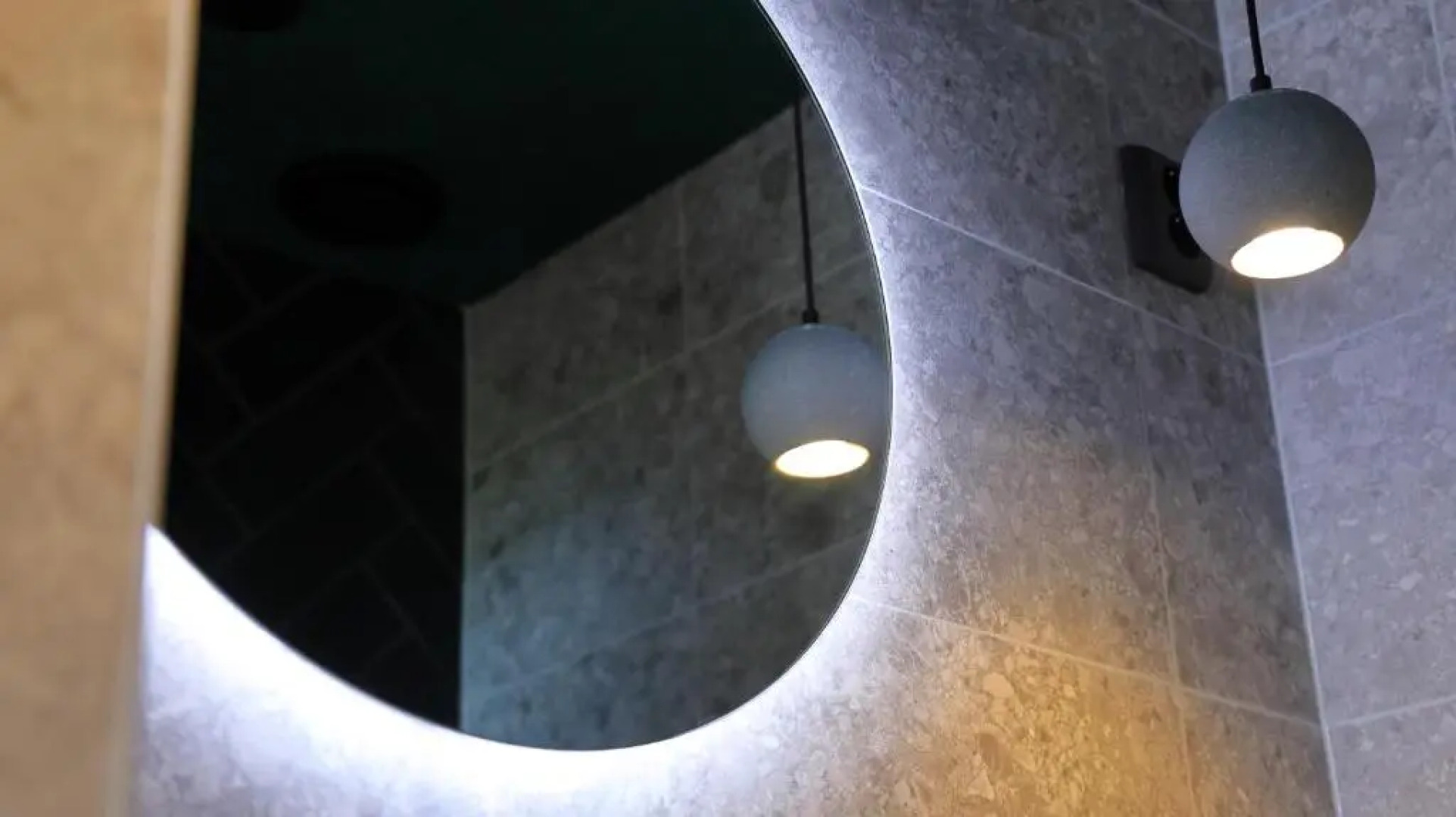 Haltia Lake Lodge nature boutique hotel & glamping