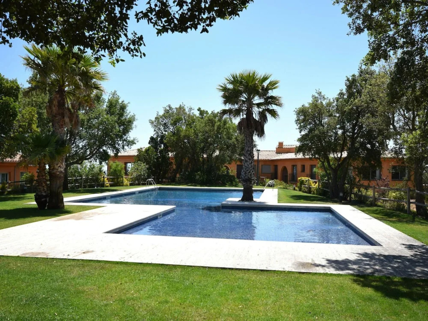 Comfortable Apartment on Mas Nou, With Wonderful Terrace and Beautiful View