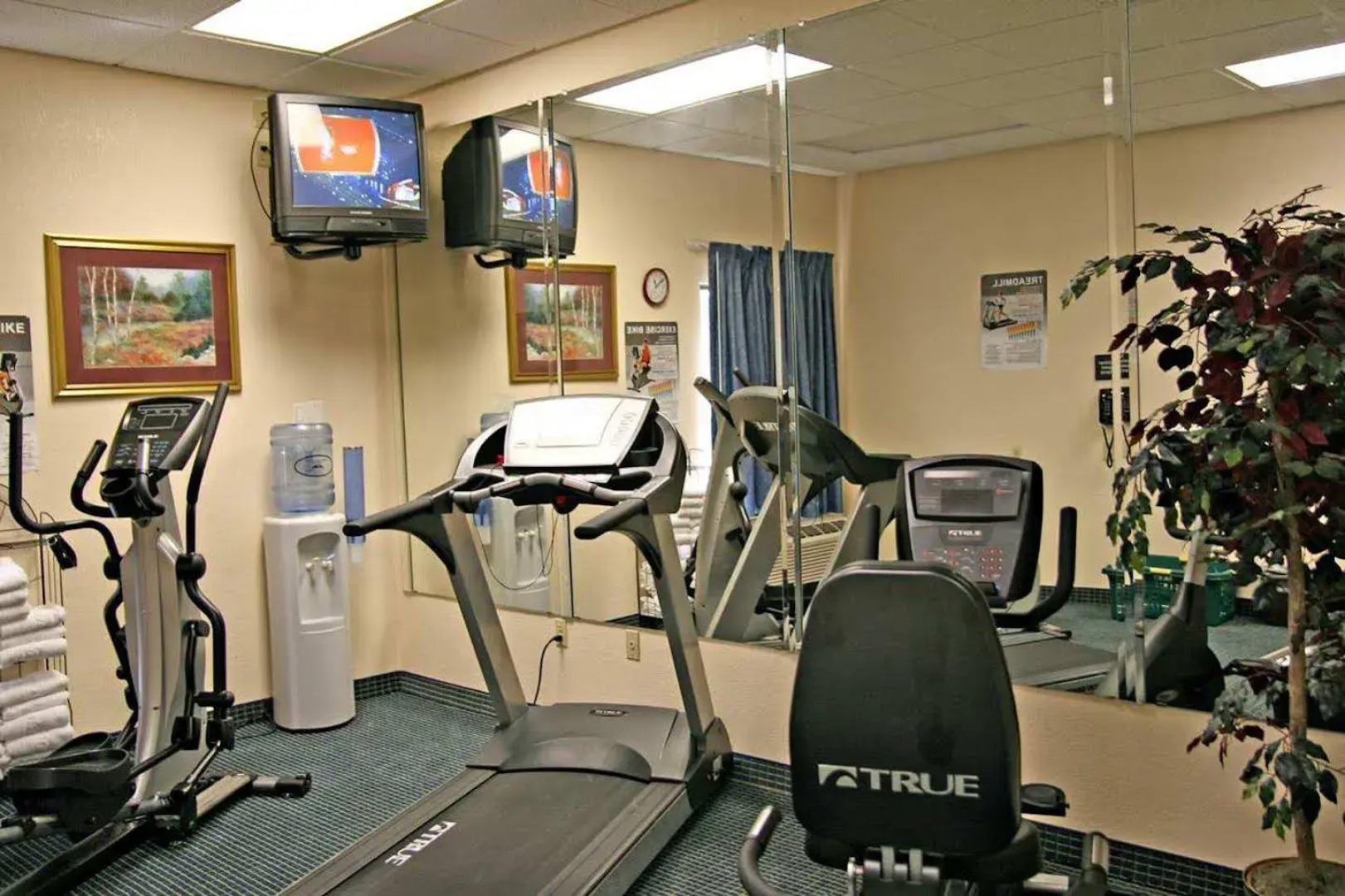 Hampton Inn Ft. Chiswell-Max Meadows