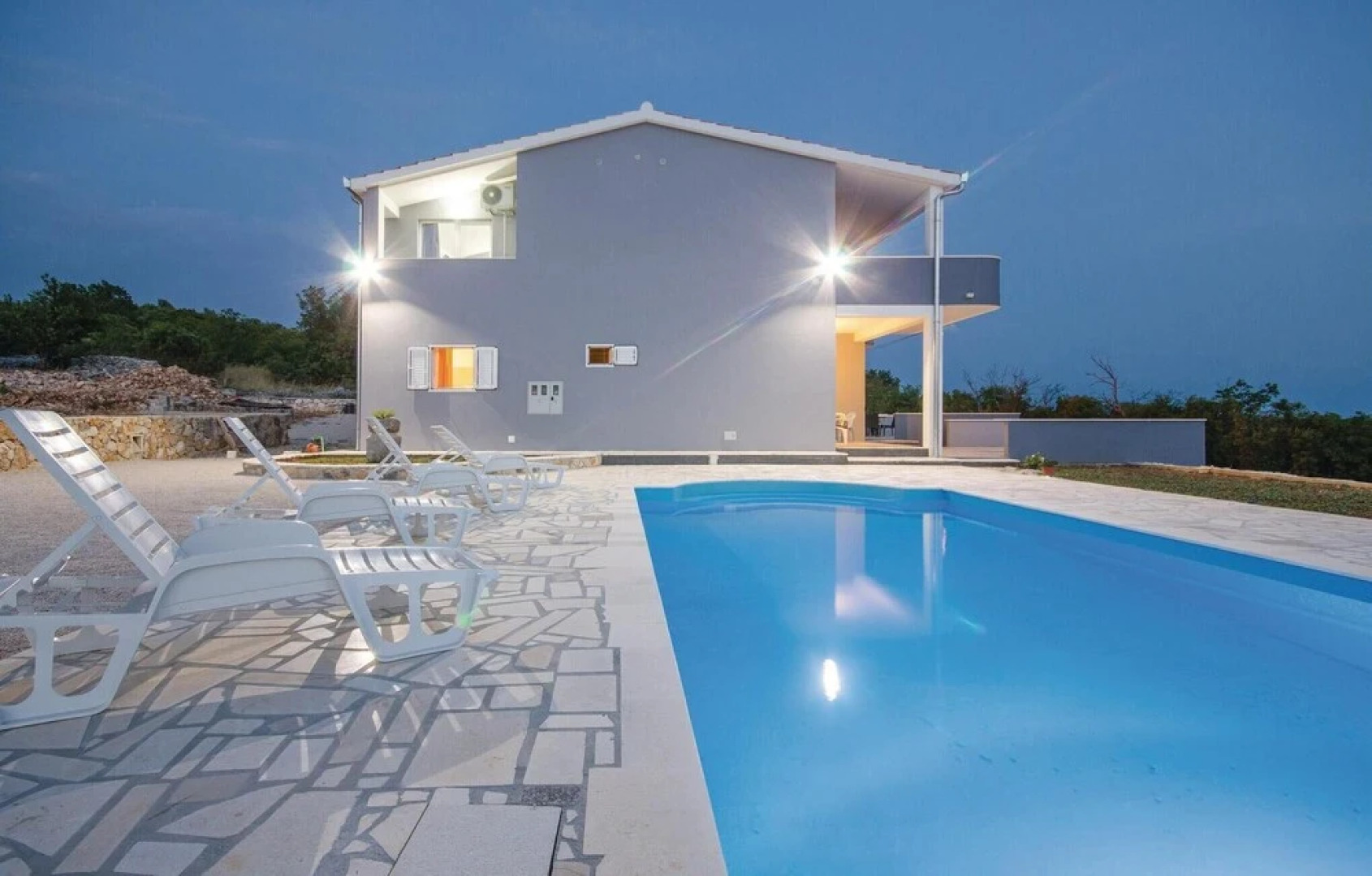 Stunning Home in Blizna Donja With Wifi and 4 Bedrooms