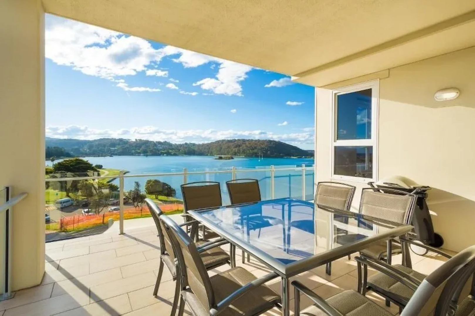 Southbound Escape at the Wharf