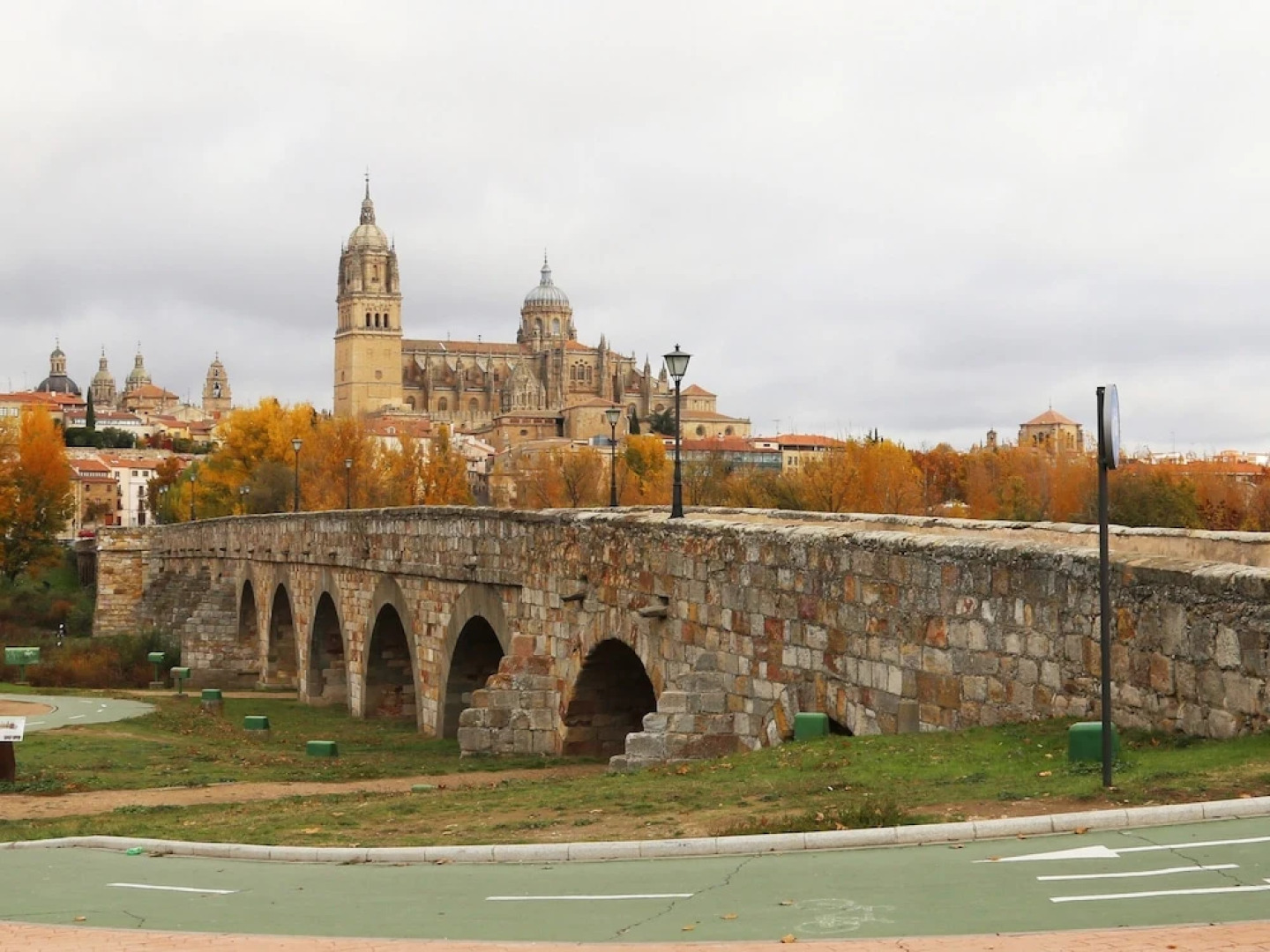 Apartamentos Turísticos Puente Romano Portal 4 Bajo -A